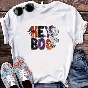 Casper-Style “Hey Boo” Halloween Shirt | Faux Glitter Print | Small Graphic